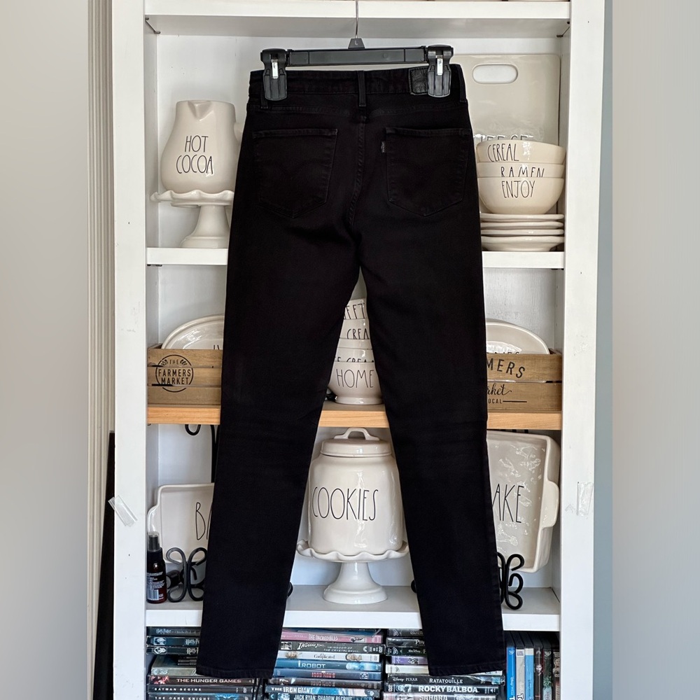 Levi 721 High Rise Skinny Jeans Black Size 27